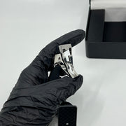 G10