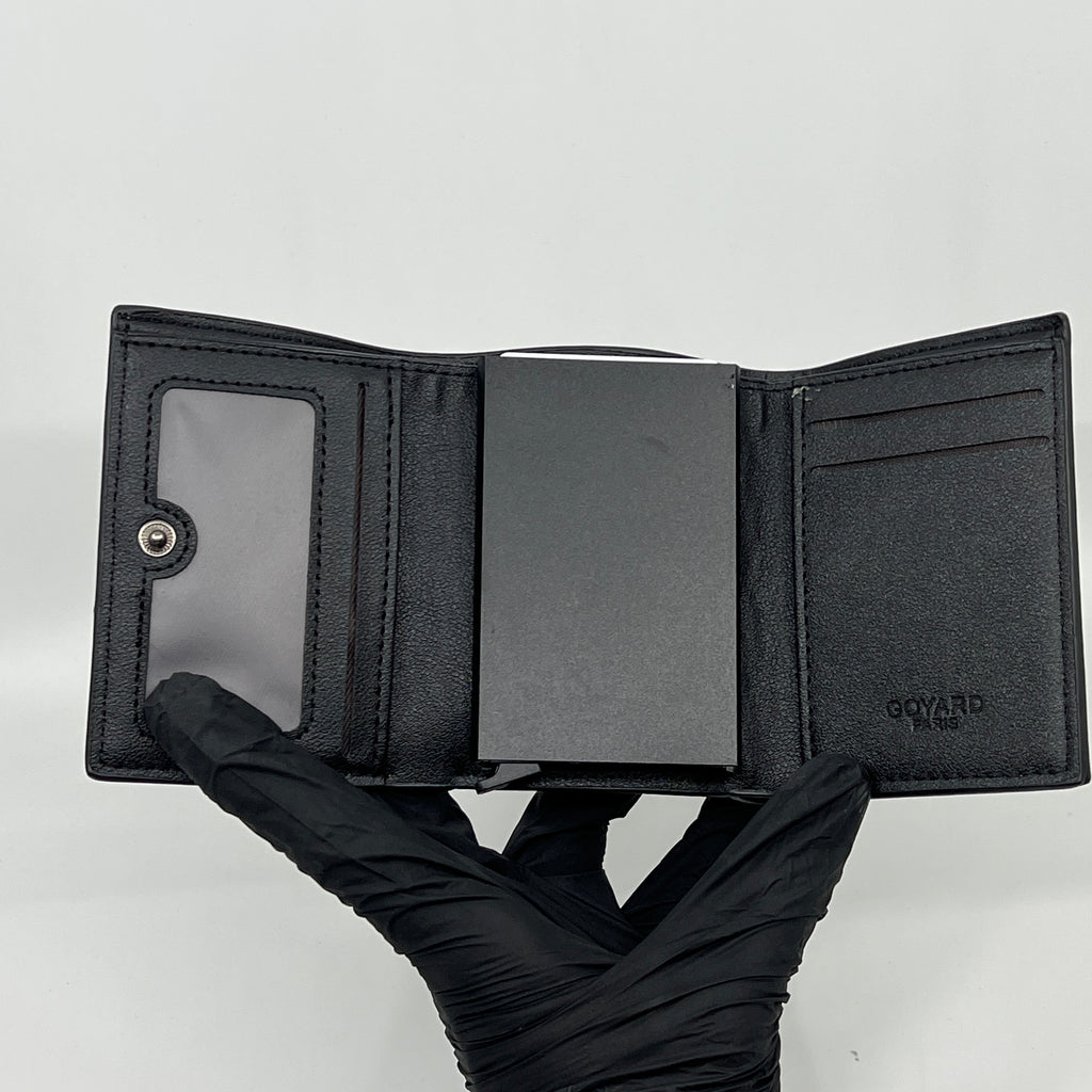 J08