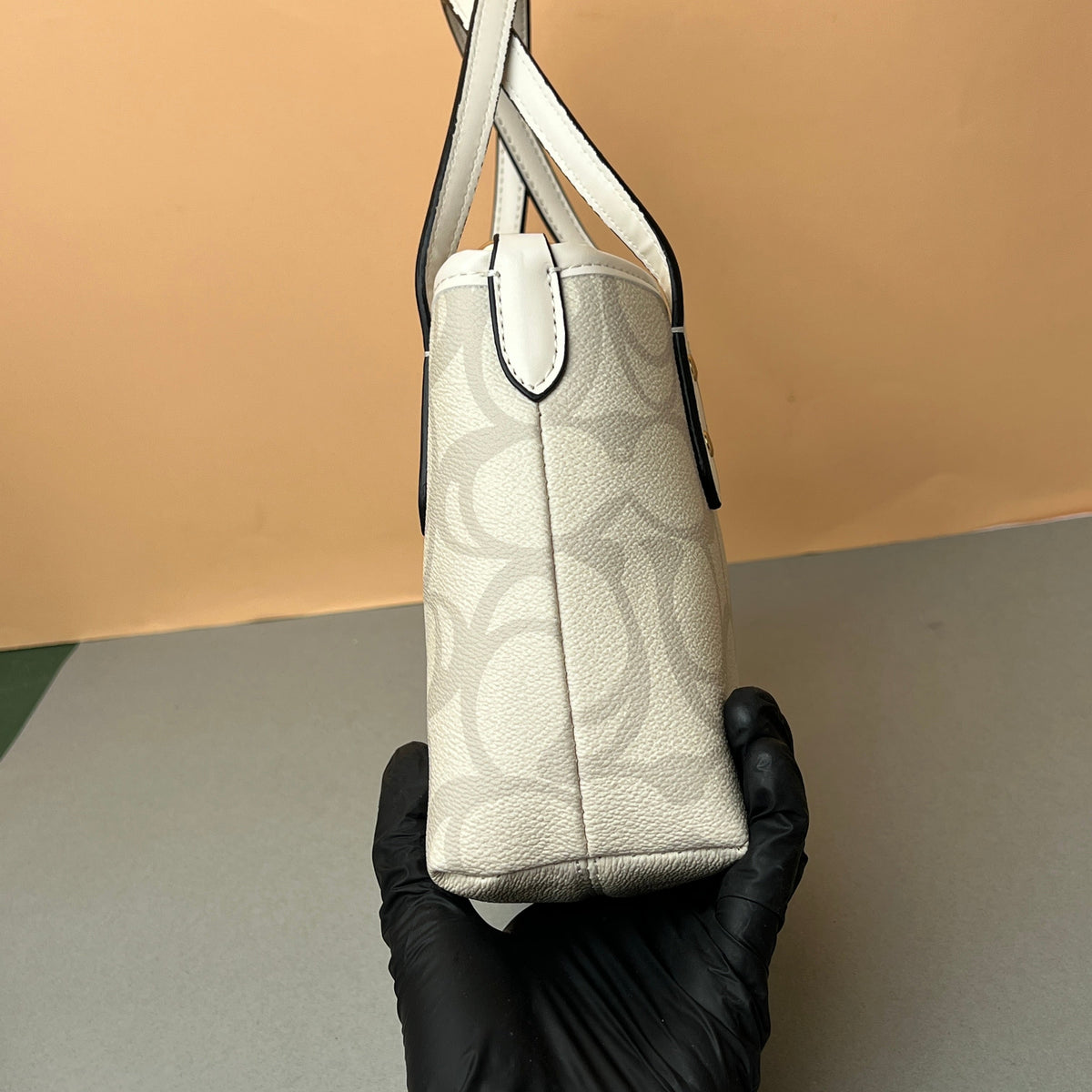 B35