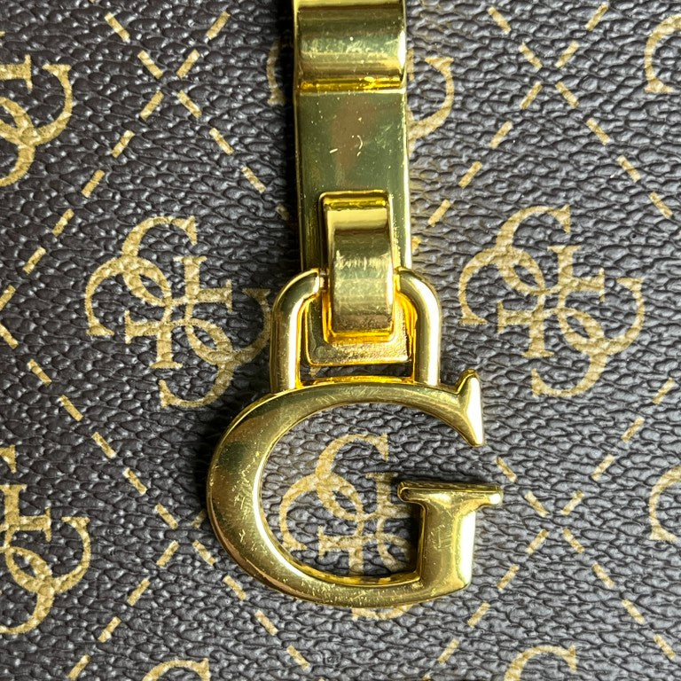 M02